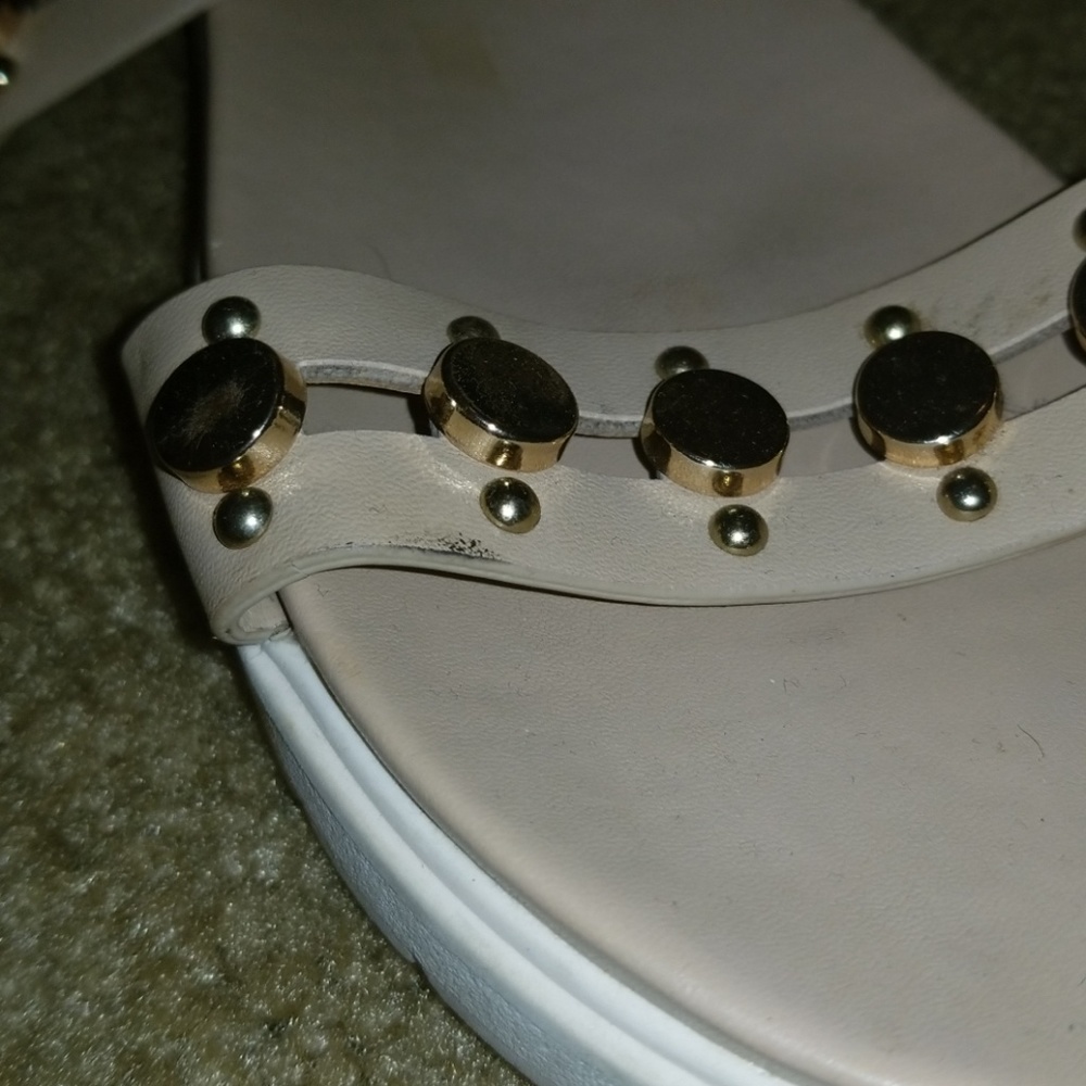 Sandals - Picture 3 of 4